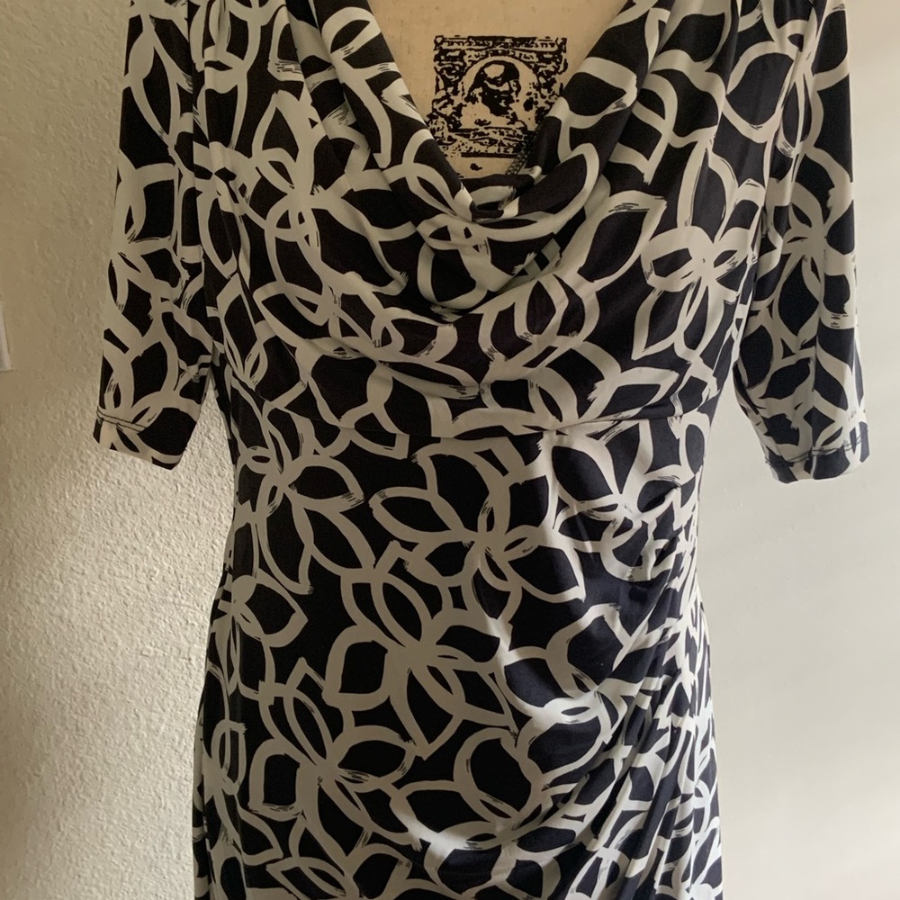 Women’s Anne Kline dress